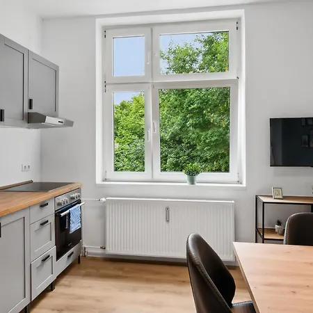 In - Kueche, Waschmaschine & Wlan - Ideal Fuer Firmen & Gaeste * Bochum