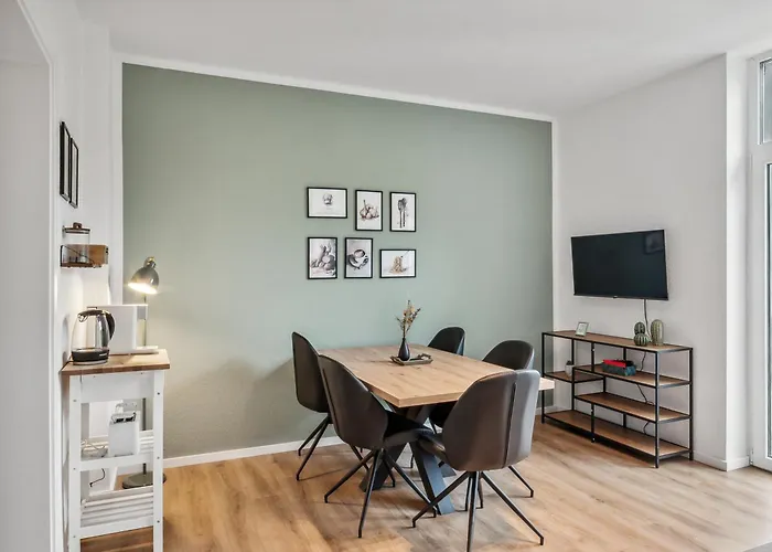 In - Kueche, Waschmaschine & Wlan - Ideal Fuer Firmen & Gaeste Daire